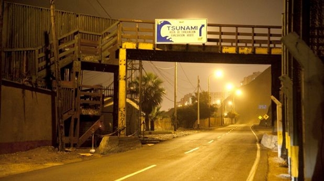 Perú sufrió cortes de energía y agua tras terremoto en el norte de Chile