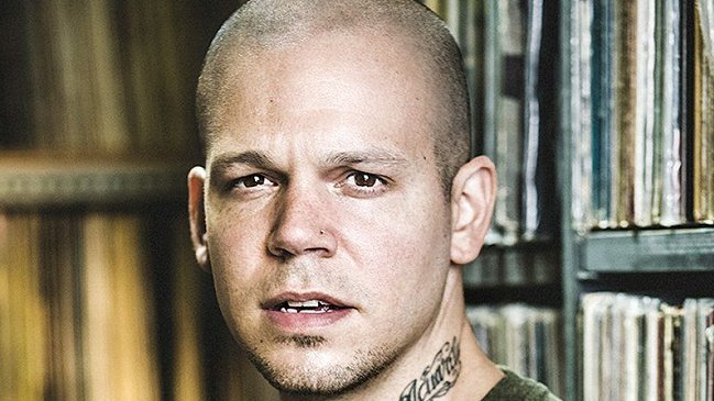 Artistas internacionales solidarizan con Chile por terremoto