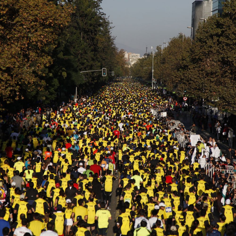Metro adelantará su apertura el domingo por Maratón de Santiago