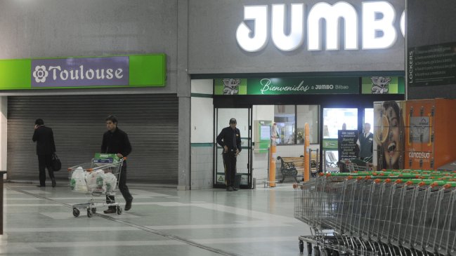 Empleados de supermercado denunciaron malas prácticas ante alerta de tsunami