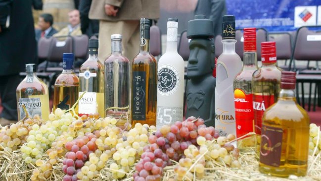 Productores de alcohol prevén nefastas consecuencias de alza de impuestos