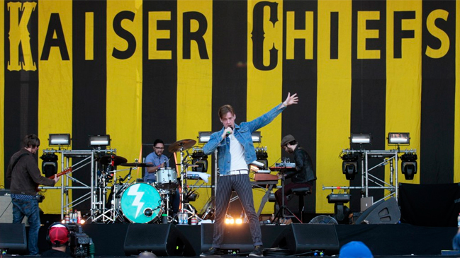 Kaiser Chiefs alcanzó el número 1 en rankings británicos