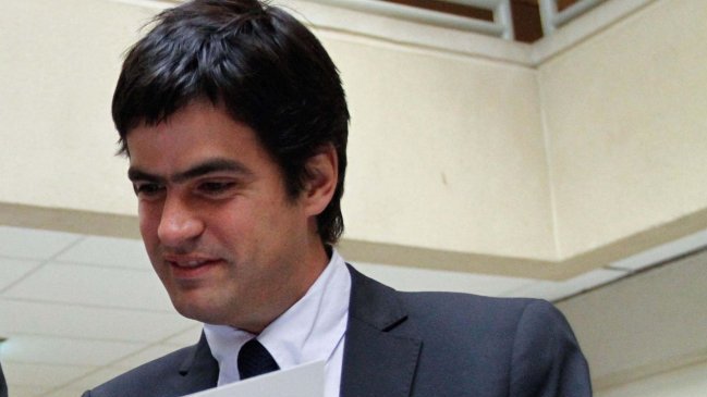 Reforma tributaria: Diputados de la Alianza se retiraron de comisión de Hacienda