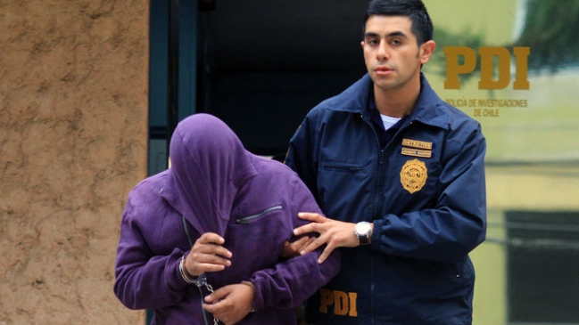 Oficial de la PDI frustró asalto a farmacia en Quilicura