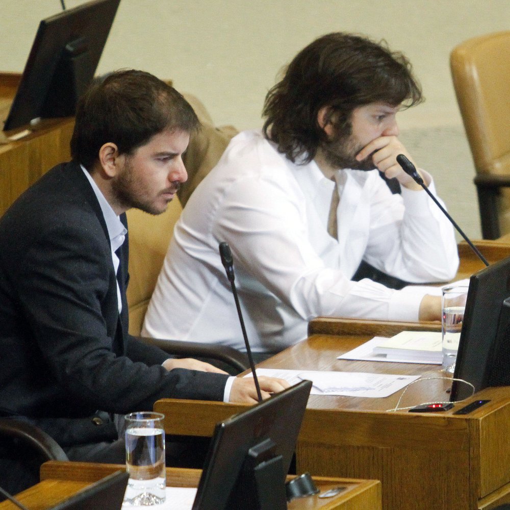 Gabriel Boric: Camila Vallejo nos apoya, no descontextualicemos