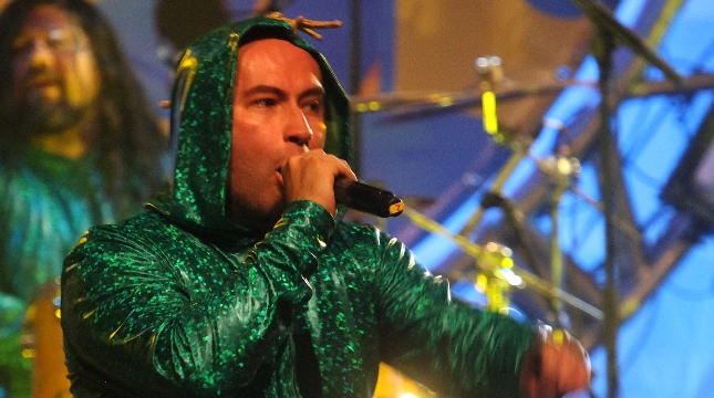 Vocalista de Chancho en Piedra debutará como comediante