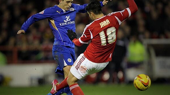 Queens Park Rangers goleó a Nottingham Forest de Gonzalo Jara en Inglaterra