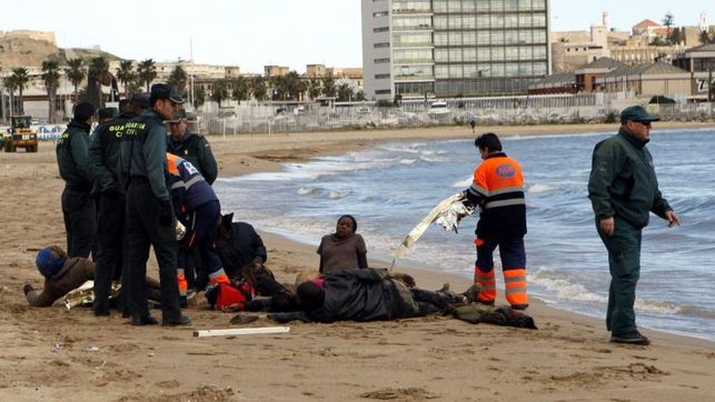 Denuncian torturas con electrodos a inmigrantes en Grecia