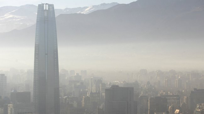 Intendencia decretó alerta ambiental para Región Metropolitana