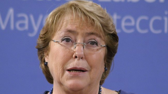 Michelle Bachelet: El sistema binominal es una espina clavada en la democracia