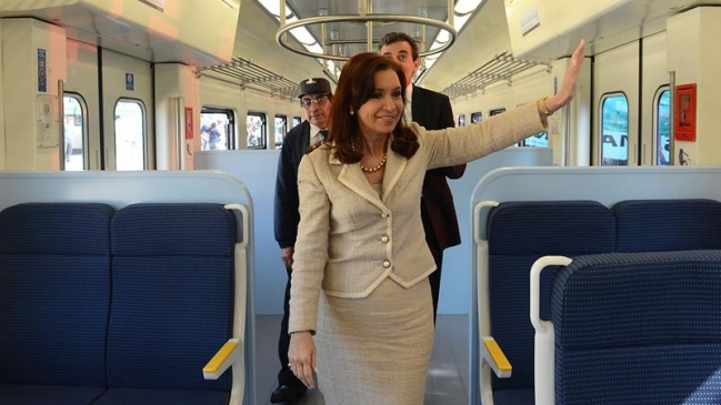 Cristina Fernández acusó a medios de crear imagen de enfrentamiento con empresarios