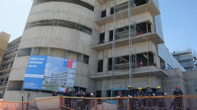 Gobierno llevará al CDE antecedentes sobre hospitales fallidos