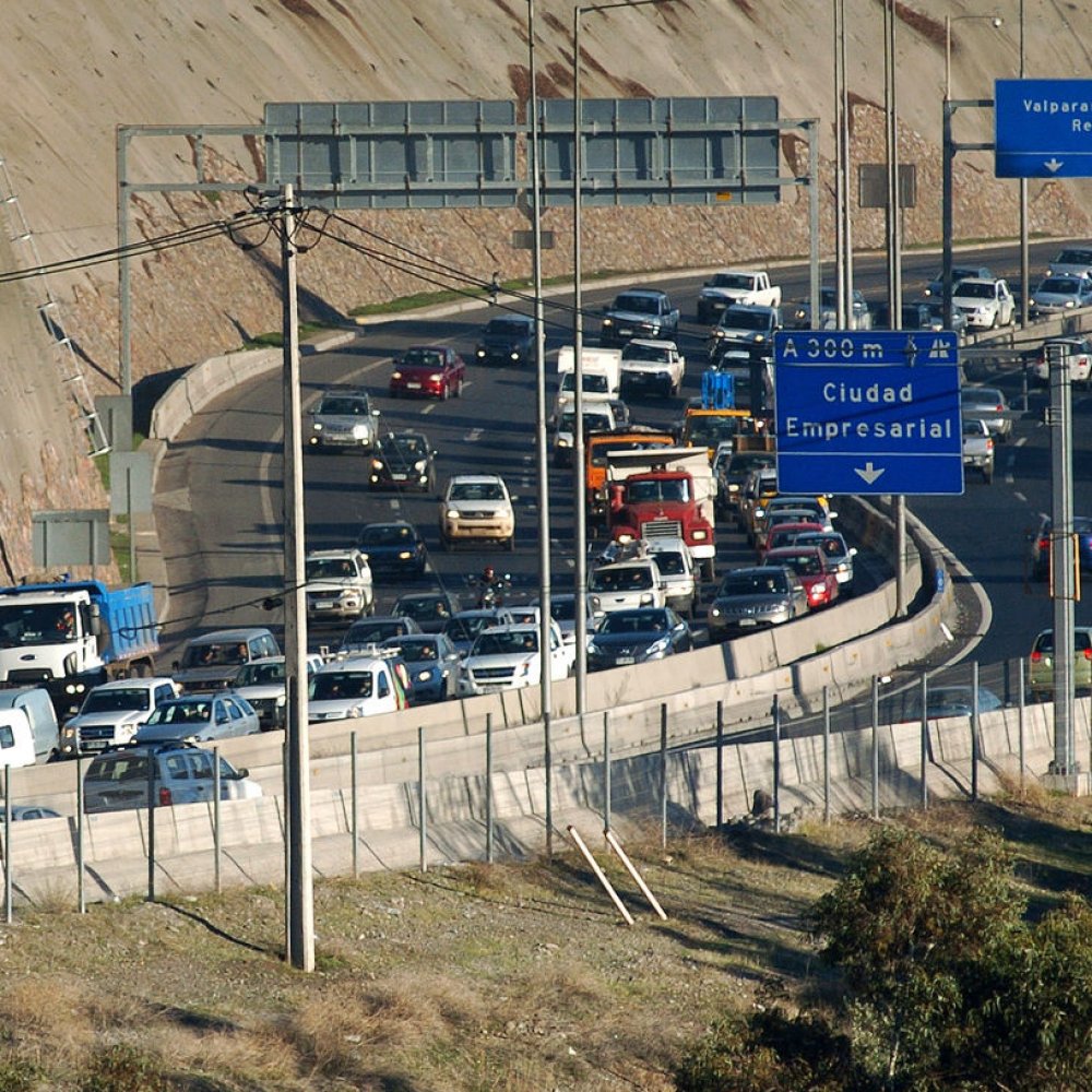 Anuncian proyecto vial alternativo para Américo Vespucio Norte