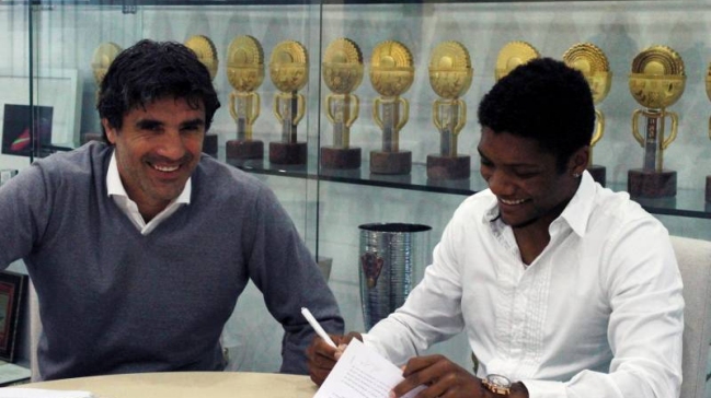 Dinamo Zagreb compró el pase de Junior Fernandes a Leverkusen