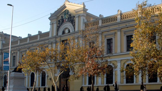 Conoce a los candidatos a rector de la Universidad de Chile