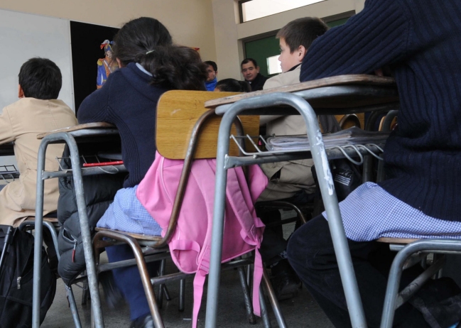 Mineduc: Seis colegios reanudarán este lunes sus clases en Valparaíso