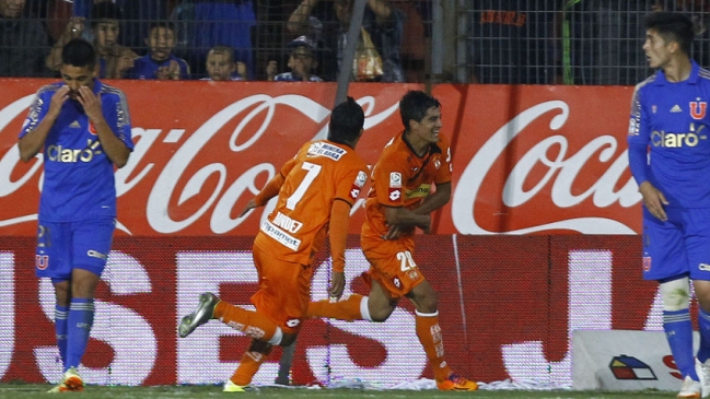 Cobreloa apabulló a U. de Chile y alcanzó un lugar en la liguilla por la Copa Sudamericana