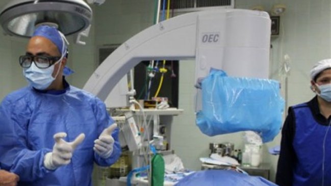 Médicos que trabajen en red pública recibirán sueldo base de más de 3 millones de pesos