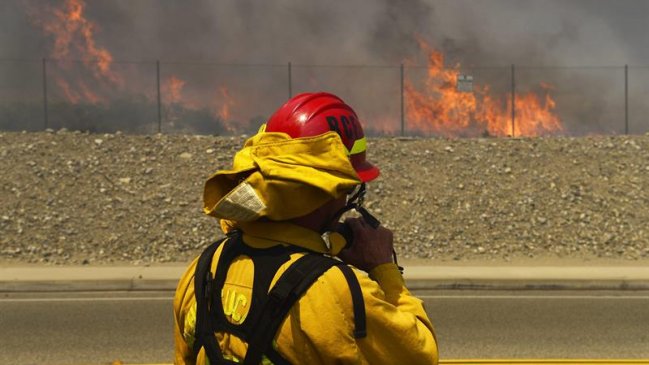 Al menos dos muertos y un centenar de heridos por incendio en cárcel de Florida