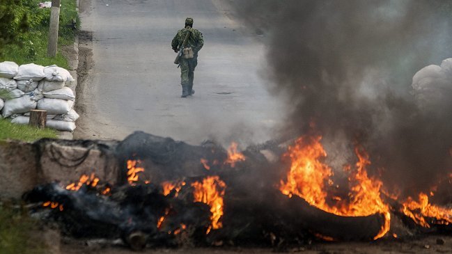Ucrania perdió tres helicópteros y dos militares en combate con milicias prorrusas