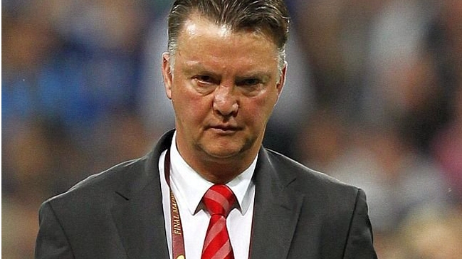 Van Gaal también tiene prenómina: nominó a 20 futbolistas de la liga local