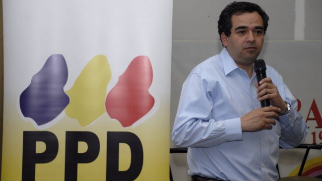 Sólo detalles separan a Jaime Quintana de un nuevo período en la presidencia del PPD