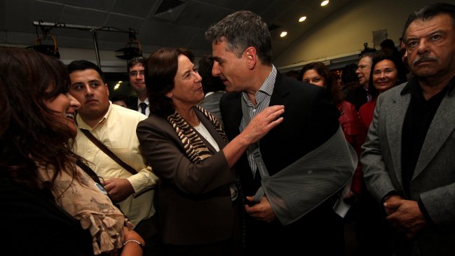 Movimiento de Andrés Velasco incluyó a cinco ex ministros