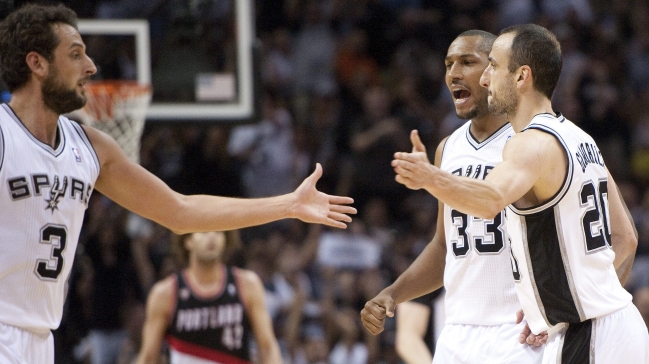 Los Spurs tomaron la ventaja en el Oeste ante los Blazers