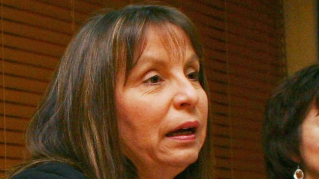 Directora de Fonasa: Estamos comprando desreguladamente a los privados