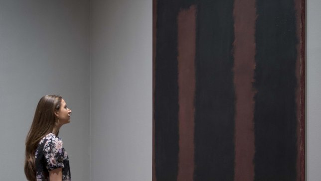 Mural de Rothko dañado con spray vuelve a ser expuesto en la Tate Modern