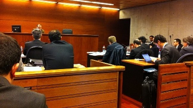 Primera condena personal por colusión de las farmacias: 540 días para ex jefe de ventas