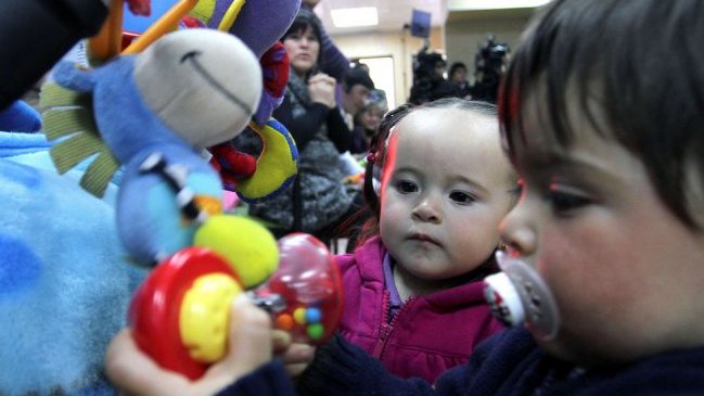 Isapres están obligadas a cubrir tratamientos de fertilización asistida