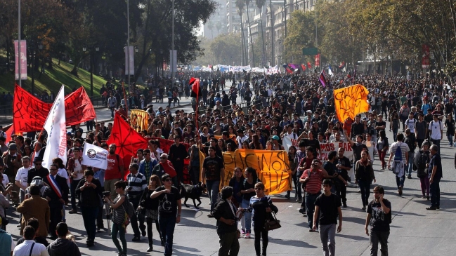 Carabineros transparentará protocolos usados en marchas