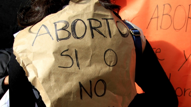 Miles Chile valoró refuerzo del Minsal a instructivo que impide a médicos denunciar abortos