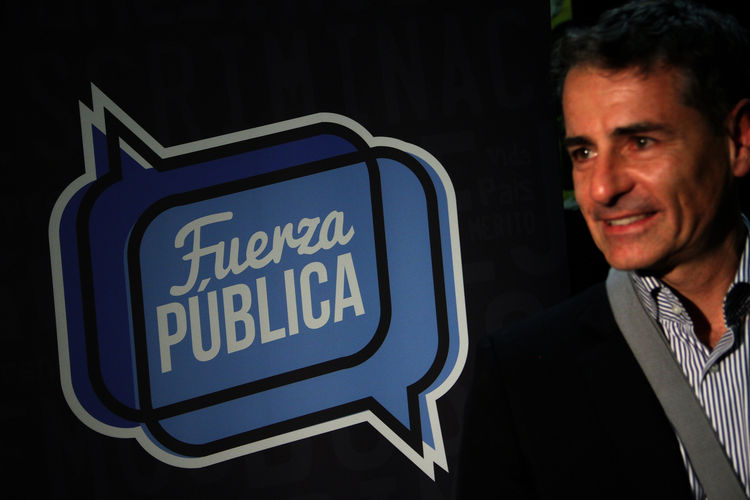 Fuerza Pública: Nueva Mayoría ha tenido una actitud prepotente y descalificadora