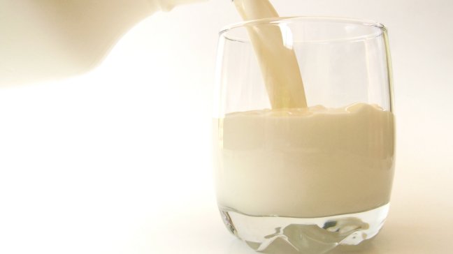 Odontólogo: Leche no tiene las propiedades anticaries que se le adjudicaban