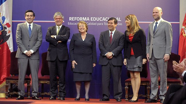 Agrupación de Colegios Particulares acusa que proyectos de Bachelet 
