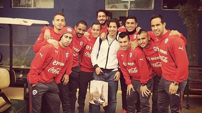 Seleccionados expresaron su apoyo a Matías Fernández en redes sociales