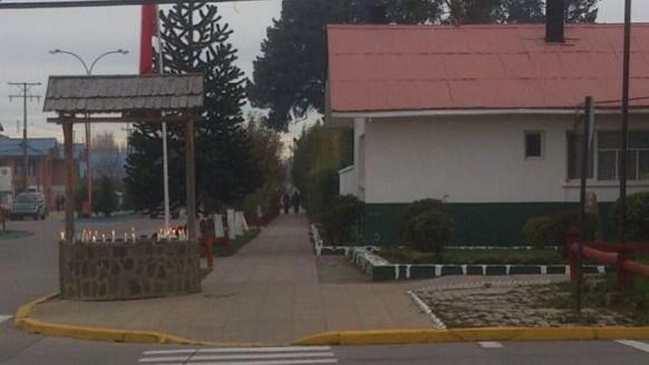 Familia solicitó ministro en visita por muerte de obrero en comisaría de Chile Chico