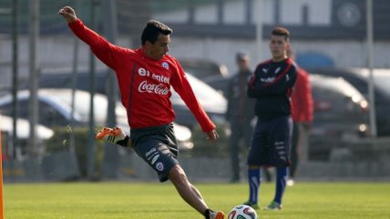 Esteban Paredes: Probablemente Sampaoli también saque a Pinilla