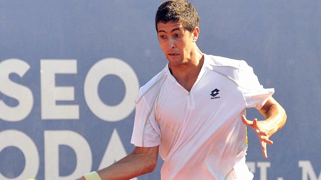 Hans Podlipnik enfrenta a Damir Dzumhur en la clasificación de Roland Garros