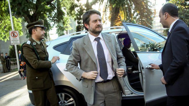 Intendente afirma que la Región Metropolitana ya le pagó a los recolectores