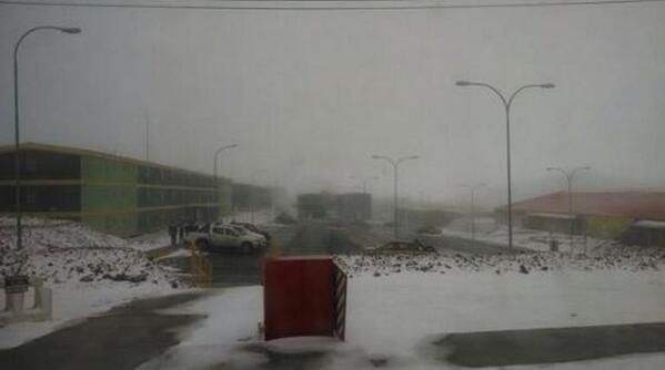 Inusual nevazón sorprendió a calameños y movilizó a autoridades