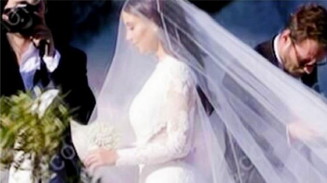 Kanye West y Kim Kardashian ya son marido y mujer