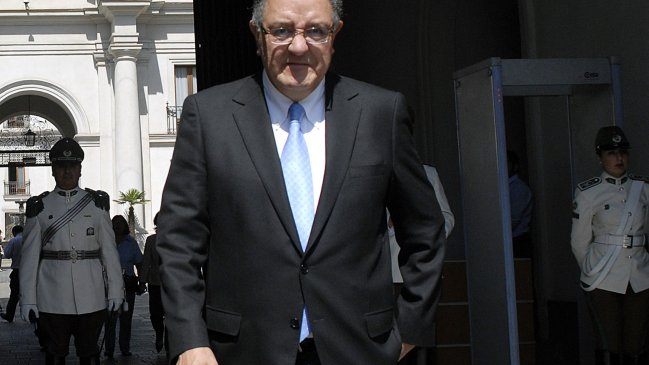 Chadwick dijo que gestión de intendente Huenchumilla 