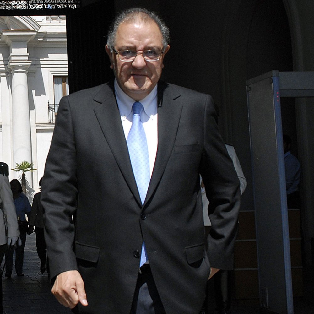 Chadwick dijo que gestión de intendente Huenchumilla 