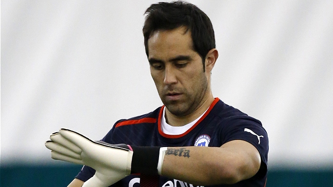 Luis Enrique insiste en Claudio Bravo para 