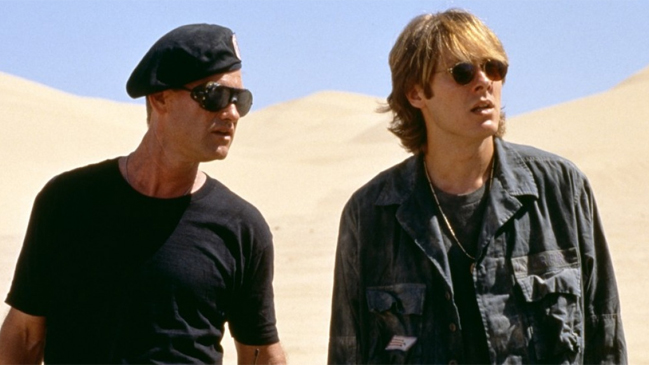 Roland Emmerich retomará 