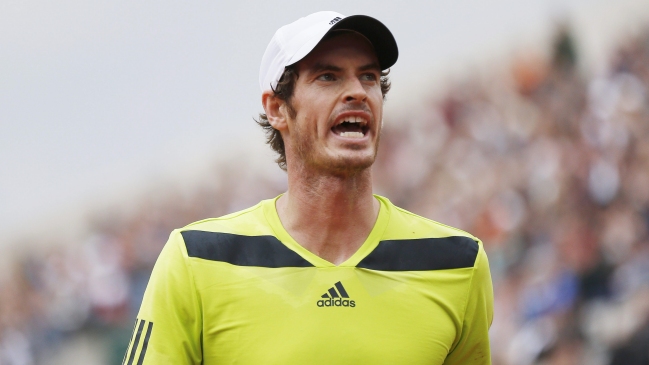 Andy Murray logró un trabajado pase a octavos en dos días