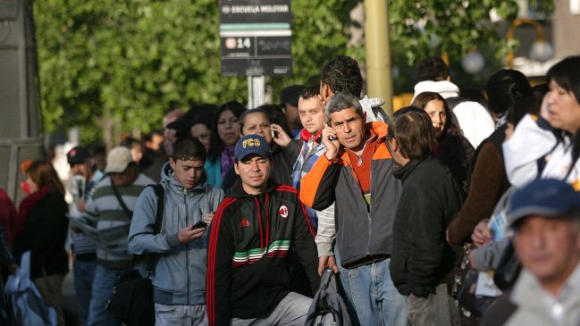 10 pesos más: Hoy comenzó a regir alza del Transantiago